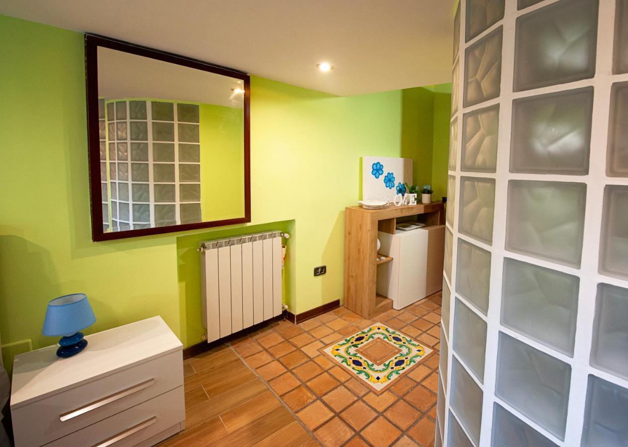 Apartamento Casa "Positano" Da Ely - Salerno Centro Con Self Check-In Exterior foto